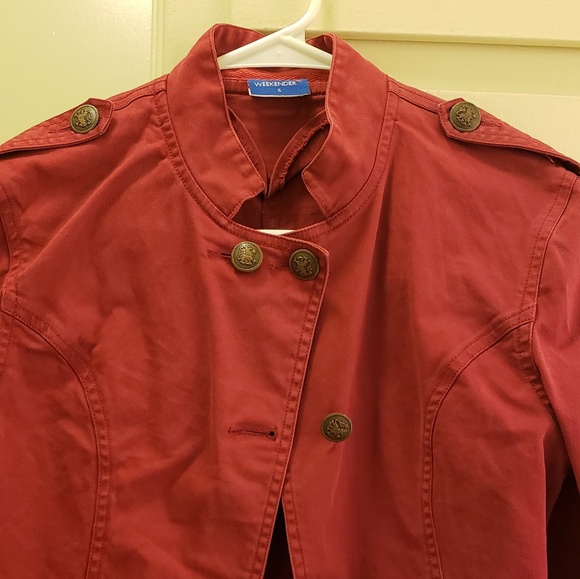 Jacket for women. - Picture 2 of 3